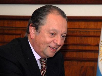 ‘Distinguen a un socio de CADRA con el premio Pluma de Honor’